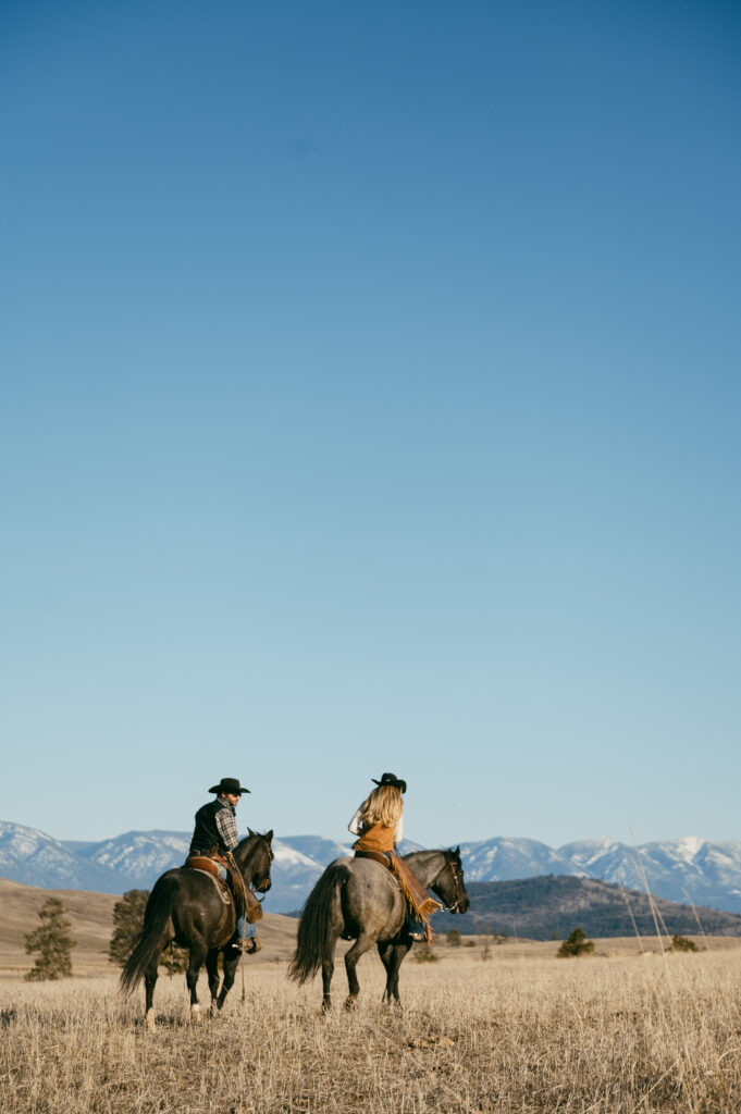 Montana Western Ranch Engagement Session, Western Engagement Session, Ranch Engagement, Texas Engagement, Texas Ranch Engagement, Engagement Photos, Western Engagement Outfit Inspo, Western Engagement Photographer, Montana Engagement Photographer, Texas Engagement Photographer