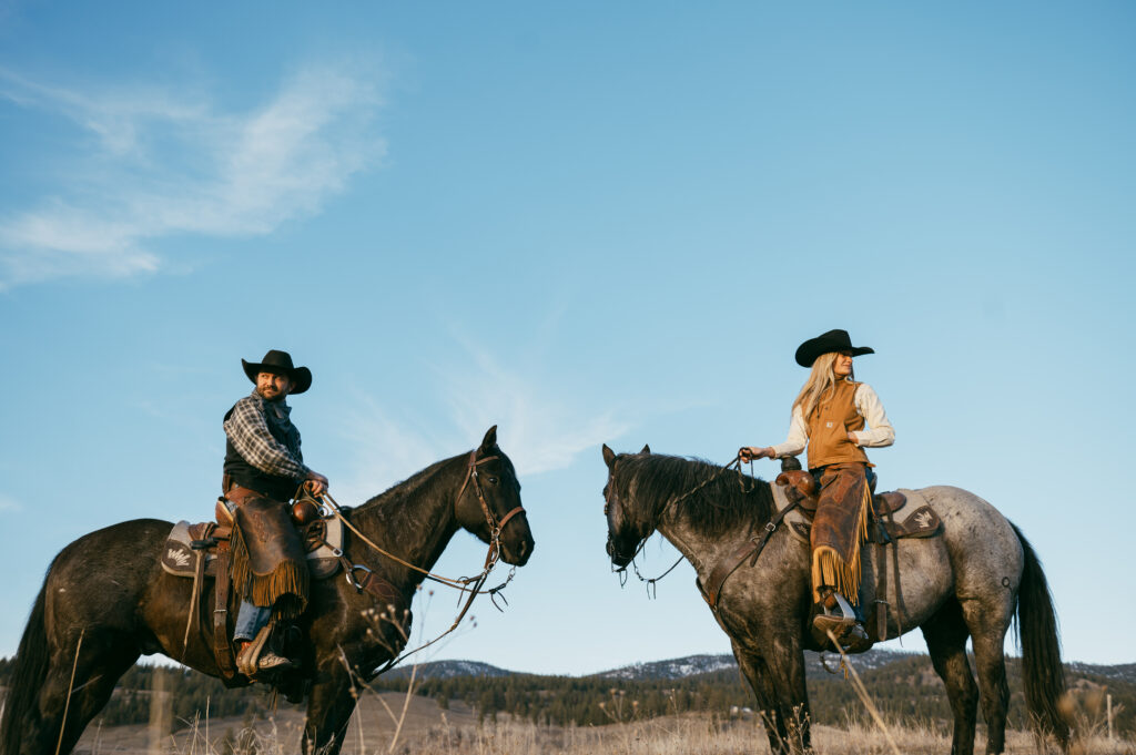 Montana Western Ranch Engagement Session, Western Engagement Session, Ranch Engagement, Texas Engagement, Texas Ranch Engagement, Engagement Photos, Western Engagement Outfit Inspo, Western Engagement Photographer, Montana Engagement Photographer, Texas Engagement Photographer