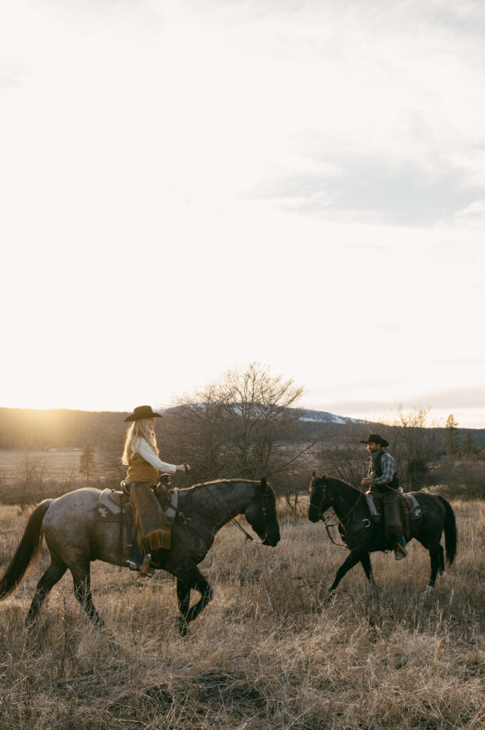 Montana Western Ranch Engagement Session, Western Engagement Session, Ranch Engagement, Texas Engagement, Texas Ranch Engagement, Engagement Photos, Western Engagement Outfit Inspo, Western Engagement Photographer, Montana Engagement Photographer, Texas Engagement Photographer