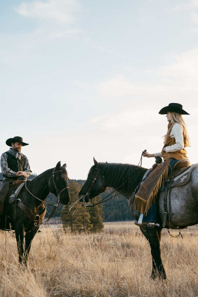 Montana Western Ranch Engagement Session, Western Engagement Session, Ranch Engagement, Texas Engagement, Texas Ranch Engagement, Engagement Photos, Western Engagement Outfit Inspo, Western Engagement Photographer, Montana Engagement Photographer, Texas Engagement Photographer