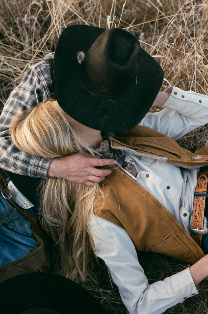 Montana Western Ranch Engagement Session, Western Engagement Session, Ranch Engagement, Texas Engagement, Texas Ranch Engagement, Engagement Photos, Western Engagement Outfit Inspo, Western Engagement Photographer, Montana Engagement Photographer, Texas Engagement Photographer