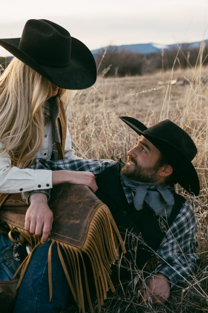 Montana Western Ranch Engagement Session, Western Engagement Session, Ranch Engagement, Texas Engagement, Texas Ranch Engagement, Engagement Photos, Western Engagement Outfit Inspo, Western Engagement Photographer, Montana Engagement Photographer, Texas Engagement Photographer